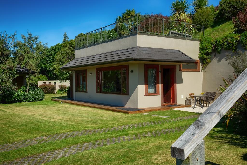 Tauhara Sunrise Lodge Taupo Exterior photo
